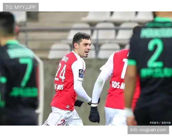 完场：兰斯1-1战平图卢兹，双方门将均做出多次关键扑救